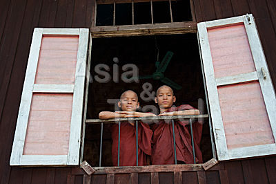 Buddhistische Novizen Zwillinge Hsipaw Myanmar