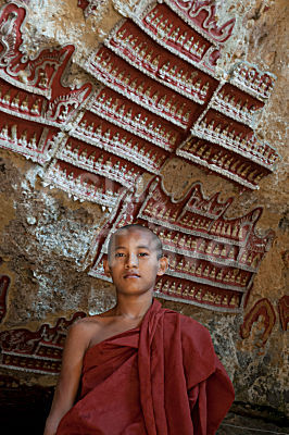 Buddhistischer Mönch Kawt Gon Höhlenkloster Hpa An Myanmar