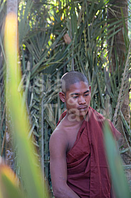 Buddhistischer Mönch MraukU  Myanmar