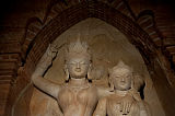 Statuen in Tempel Bagan Myanmar