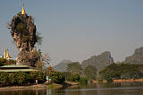 Kloster und Pagode Kyauk Ma Lar Hpa An Myanmar